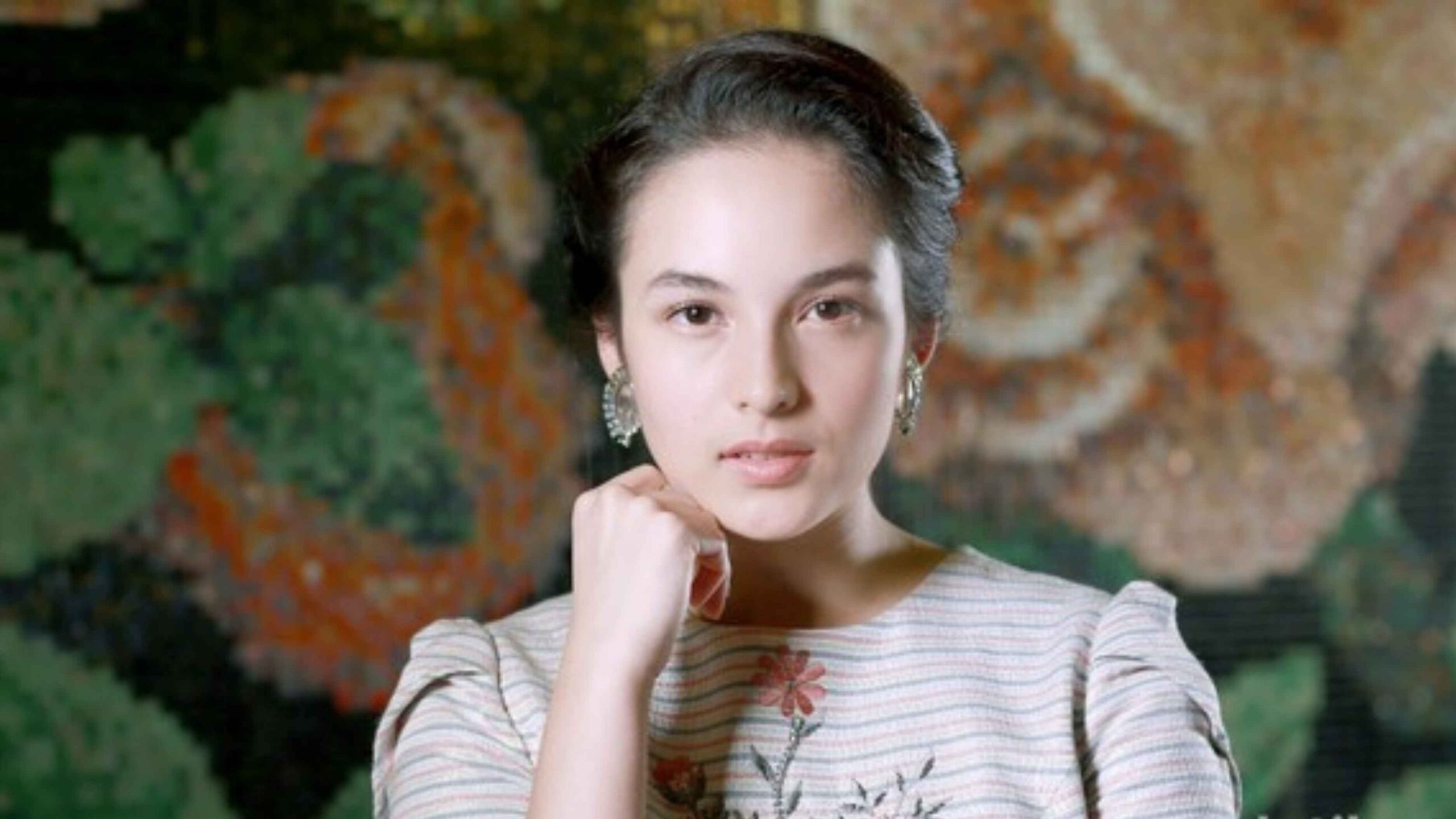 Gaya Elegan Chelsea Islan: Rahasia Tampil Rapi Tanpa Terlihat Kaku