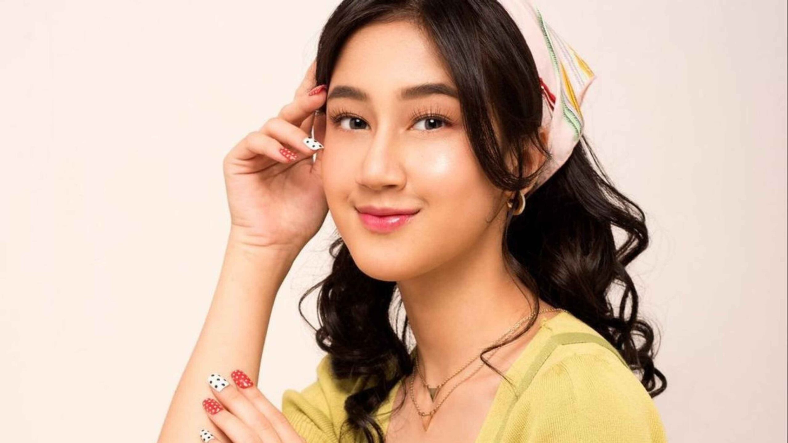 Keisya Levronka Tampil Kalem tapi Tetap Fashionable, Ini Rahasianya!