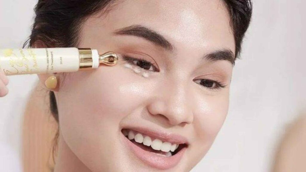 Masuk Usia 25? Skincare Ini Wajib Kamu Pakai Sebelum Terlambat!