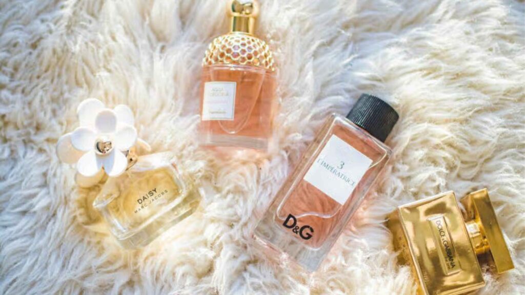 Trik Menyimpan Parfum